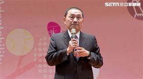 侯友宜出席新北市111學年度適性生涯技藝領航表揚活動