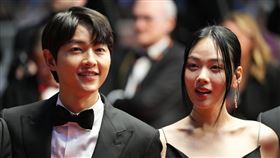 ▲宋仲基，禍亂，坎城紅毯。（圖／美聯社／達志影像）