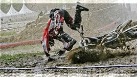 聯覺能力並非純屬天生，過去就有研究以腦傷後獲得這種能力的音樂家為例，指出聯覺與創造力的關聯。