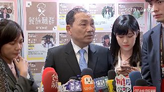 4年前避和韓同台　侯盼合體爭取韓粉支持