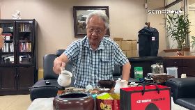 文 藍大老怒退1800