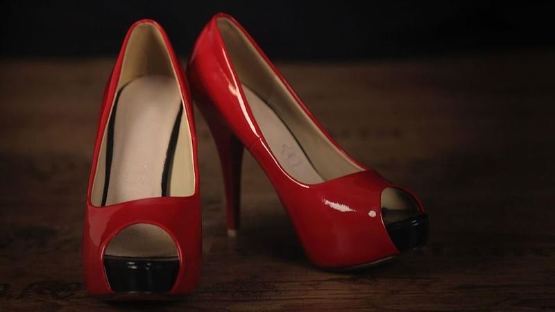 鞋被30歲男偷去DIY　鄰居媽喊：他年紀小