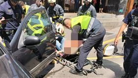 海洛英,新莊區,新泰路,昏睡,手煞車,針筒,毒駕