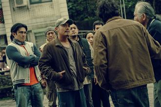 全明星初代男神崩壞了　曬黑凸肚近況曝光