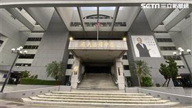 台中司法大樓。台中地院。台中地檢署。中檢。（圖／記者李忠憲拍攝）