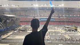 ▲五月天演唱會，熊梓淇。（圖／翻攝自微博）