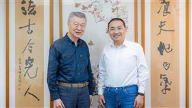 侯友宜會晤前行政院長陳冲（圖／翻攝自臉書）