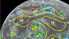 氣象專家吳聖宇表示，當瑪娃北轉後速度放慢，但也意謂對台灣影響時間會拉很長。（圖／翻攝自臉書：天氣職人-吳聖宇）