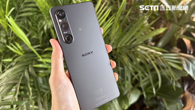 Sony旗艦機Xperia 1 V開箱！夜拍有感升級