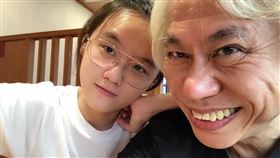 「爺孫戀」音樂人李坤城爆出死訊（圖／翻攝自林靖恩臉書）