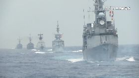 v空軍全球八1800