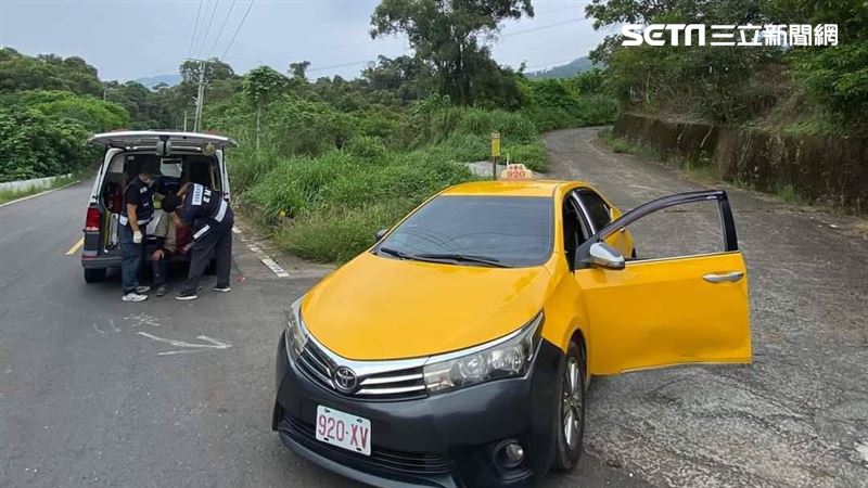小黃運將癱坐喊救命！路人嚇瘋：全身血