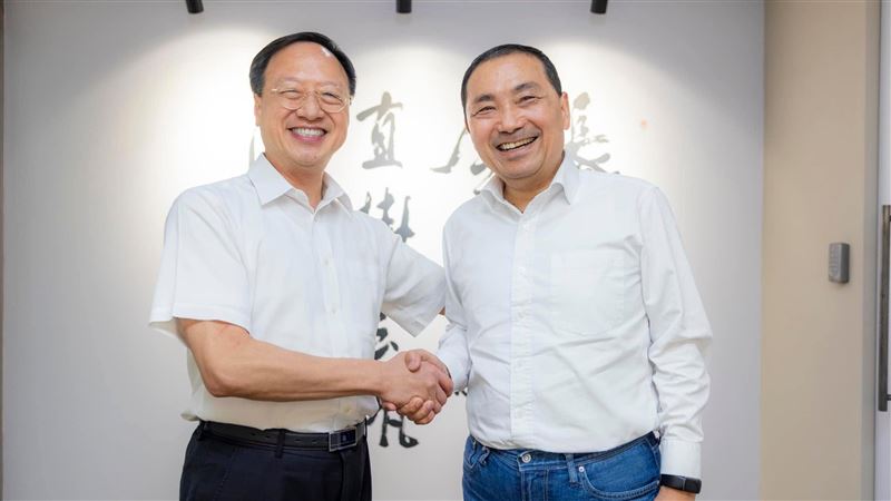 見江宜樺聊3小時！侯：台灣不要用愛發電