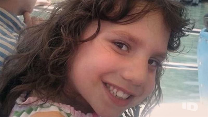 真人《孤兒怨》？成人裝6歲女童想殺全家