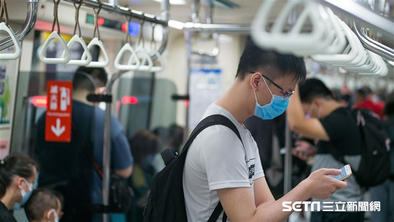 「月票」的英文你會？原來這麼簡單！