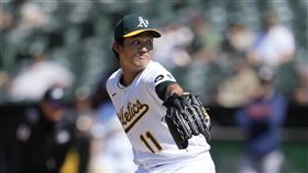 ▲運動家藤浪晉太郎只用了4球拿下本季第2勝。（圖／美聯社／達志影像）