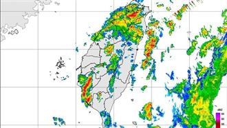 11縣市豪雨、大雨特報　小心雷擊、強陣風