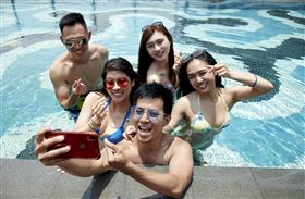 寒舍艾麗酒店夏日池畔派對形象照