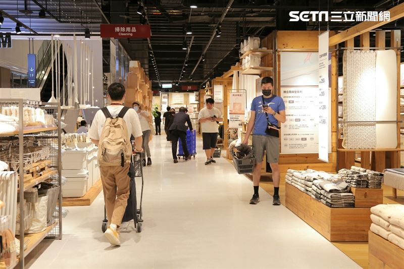MUJI無印良品松高旗艦店開幕。（圖／記者楊澍攝影）