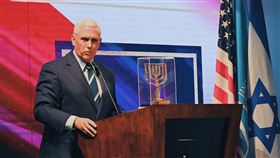 美國前副總統彭斯（Mike Pence）臉書
