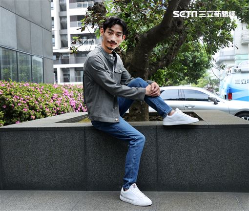 陳竹昇金曲三立新聞網專訪。（圖/記者邱榮吉攝影）