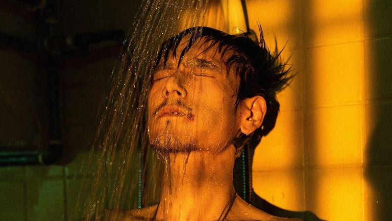 彭于晏半裸濕身照流出　「大肌肌」不見了