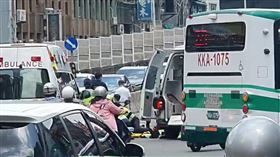 女子騎車上台北橋時發生車禍命危