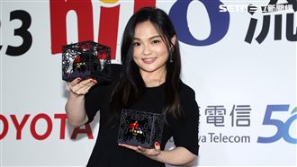 徐佳瑩早洩金曲戰袍計畫　奪獎勁敵點名她