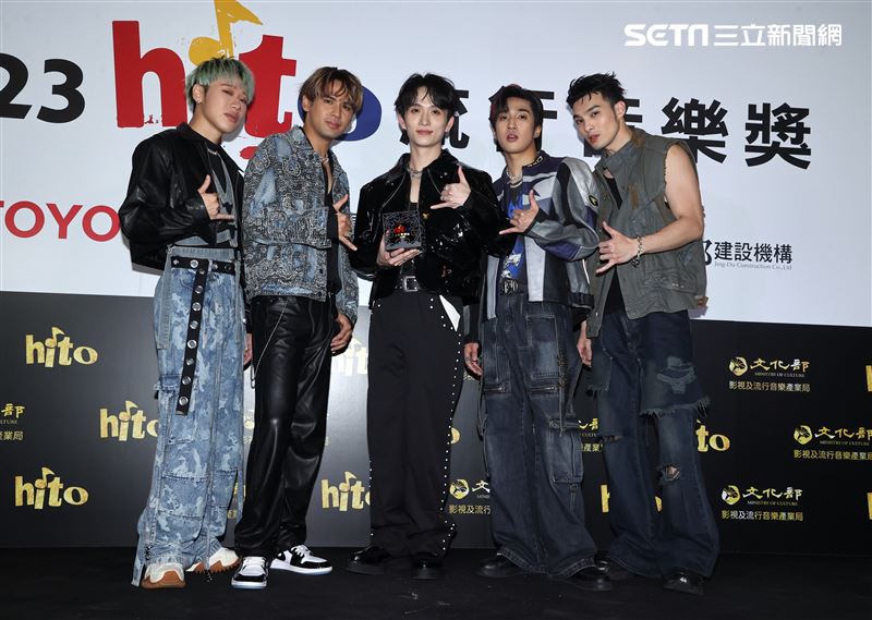 hito最受歡迎組合五堅情陳零九、邱鋒澤、婁峻碩、小賴、黃偉晉。（圖/記者邱榮吉攝影）