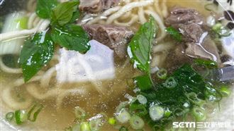 抹布水煮麵？在地人嚇：這家湯頭很清甜！
