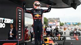 維斯塔潘（Max Verstappen）自竿位起跑一路領先到終點，為車隊持續締造本季不敗佳績。（圖／Red Bull提供）