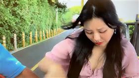 南韓一名女實況主日오세블리日前來台灣旅遊，不料卻在第3天的行程中，卻在新北八里遇到一名台灣男子伸出鹹豬手觸碰下體性騷擾，女實況主被嚇得大叫「Don't touch me」
