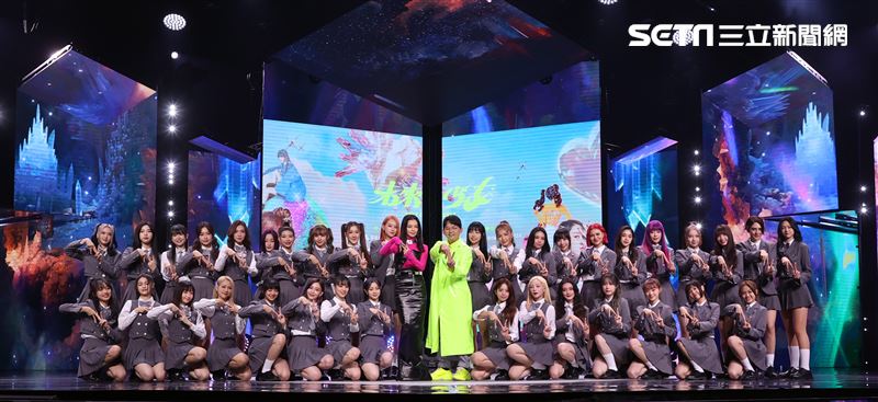 黃子佼、徐若瑄「未來少女」NEXT GIRLZ 首錄記者會。（圖/記者邱榮吉攝影）