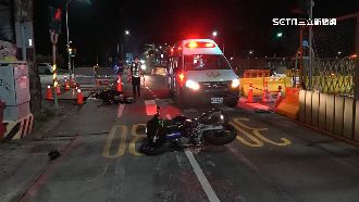 翁騎車違規人行道突竄出　直撞20萬重機