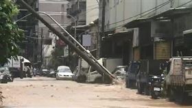 新北市，新莊，自來水管線，爆裂，電線桿