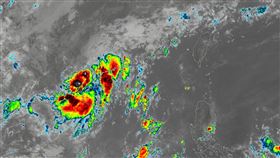 （圖／翻攝自台灣颱風論壇｜天氣特急）