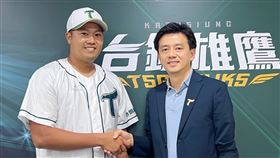 ▲日籍投手福永春吾成為台鋼雄鷹隊史首位洋將。（圖／台鋼雄鷹球團提供）