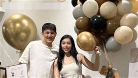 周士淵日前和再婚妻舉行性別派對，老婆已懷孕五個月。（圖／鏡週刊）