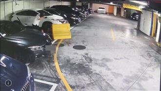 恐怖！停車場「黑洞吃人」6歲童瞬間消失