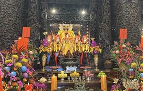 宜蘭玉尊宮,黑令旗（圖／翻攝自粉專）