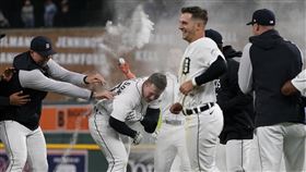 ▲老虎托克森（Spencer Torkelson）敲出再見安。（圖／美聯社／達志影像）