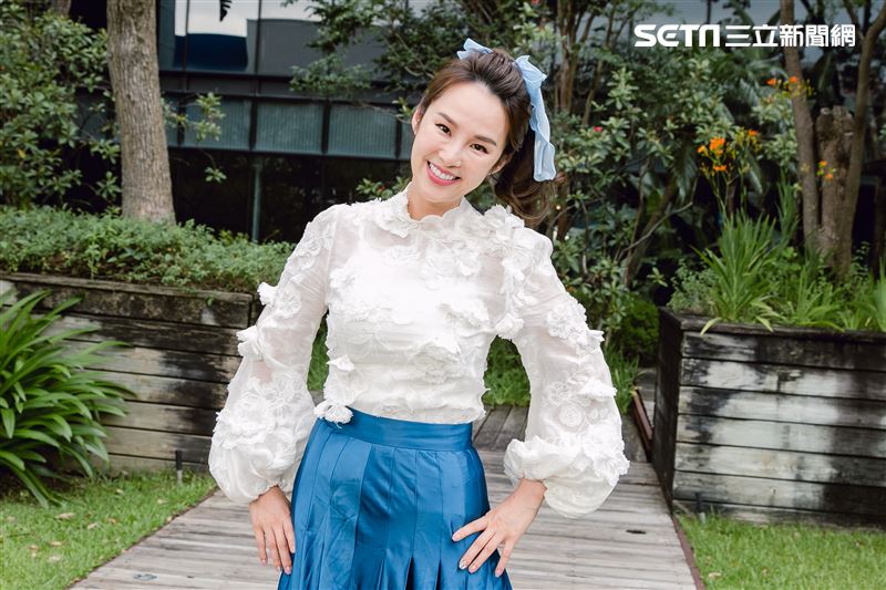 張齡予三立新聞網專訪。（圖／記者楊澍攝影）