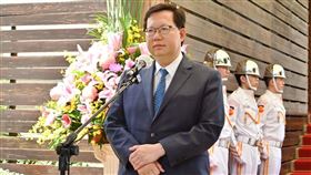 行政院副院長鄭文燦今（13）日出席中央警察大學112年聯合畢業典禮。（圖／行政院提供)