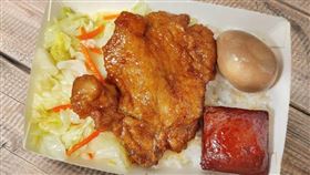 台鐵60元便當中的滷豆皮變成豆干。（圖／翻攝自台鐵局官網）
