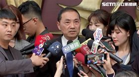 新北市長侯友宜出席「餵藥案」專案報告