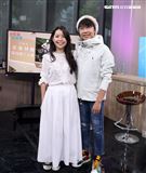 深白色二人組三立新聞網專訪。（圖/記者邱榮吉攝影）