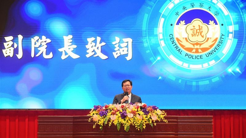 出席警大畢典　鄭文燦喊：保障警察福利
