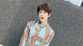 獨／劉奕兒束胸扮男生　撐到缺氧被他發現