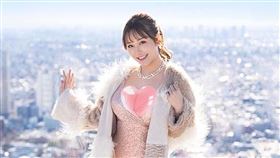 素海霖作品上預購架直接飆升排行第一名。（圖／翻攝自FALENO官方推特）