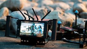 《阿凡達》系列電影製片Jon Landou發文曝工作照。（圖／翻攝自推特）